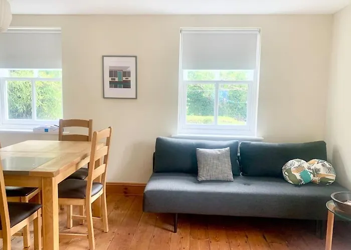 Delightful Ely House Bright And Warm With Cathedral View