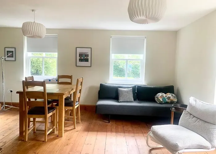 Delightful Ely House Bright And Warm With Cathedral View